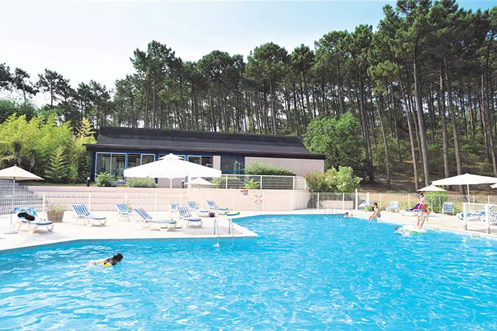 Piscine de la Résidence Les Cavales